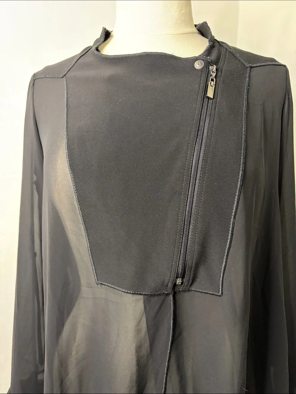 Joseph Ribkoff Black and Cream Layered Top - Picture 7 of 10